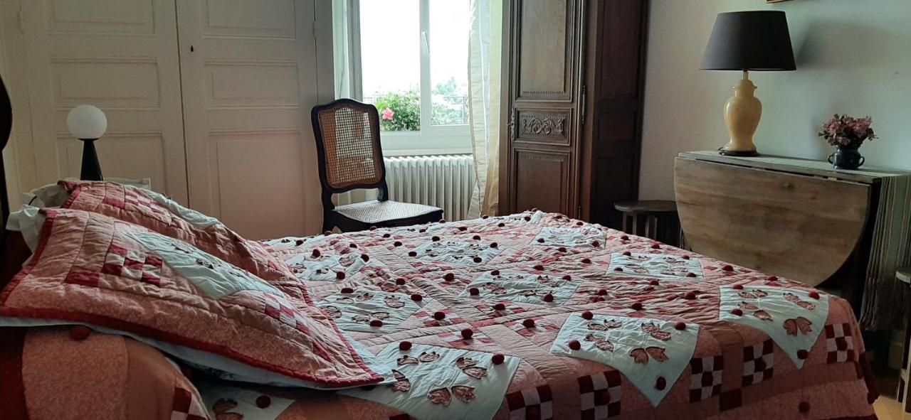 Chez Babeth Hotel Poule-les-Echarmeaux Room photo